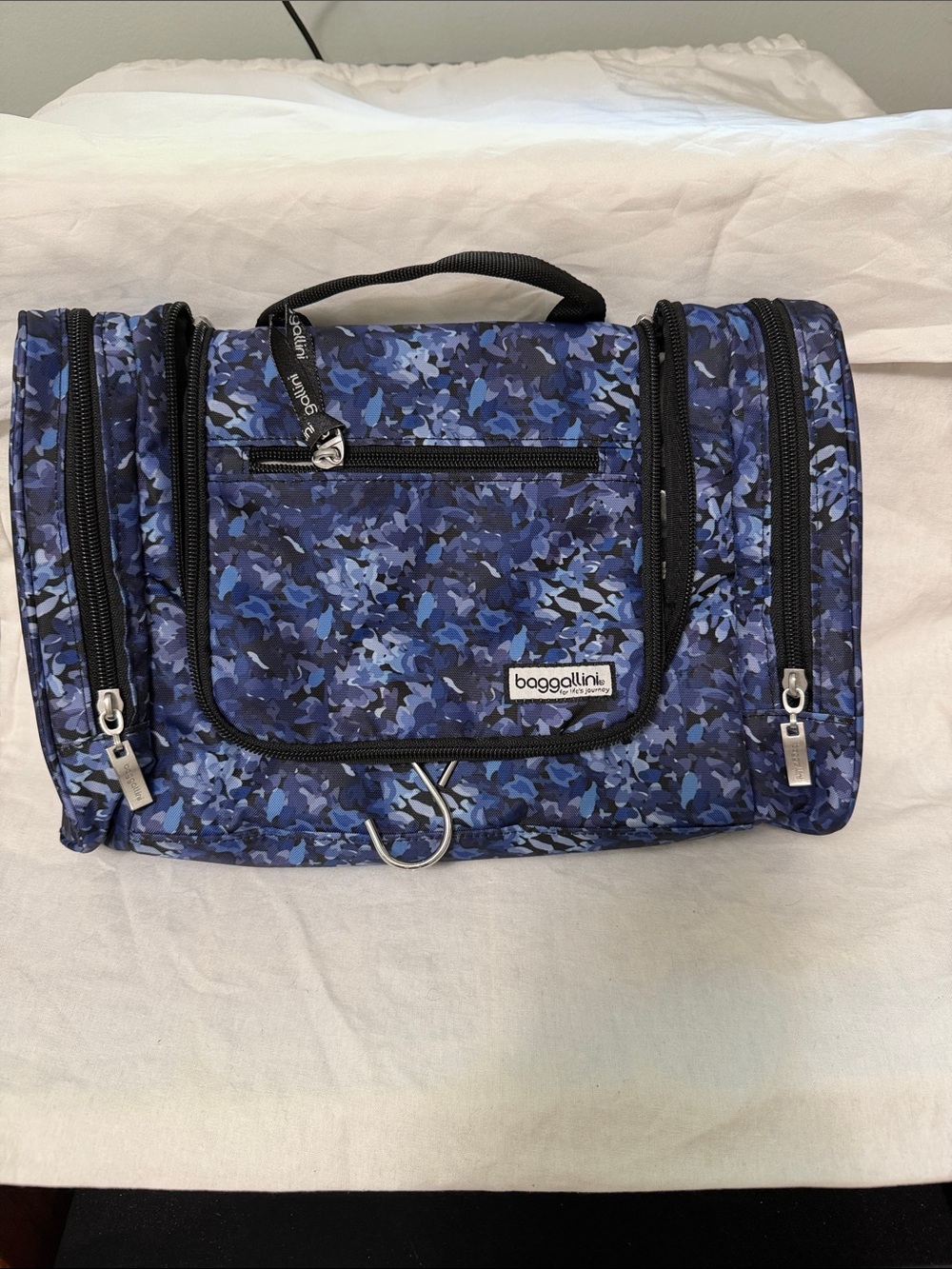 Baggallini Blue Camouflage Travel Hanging Toiletry Organizer